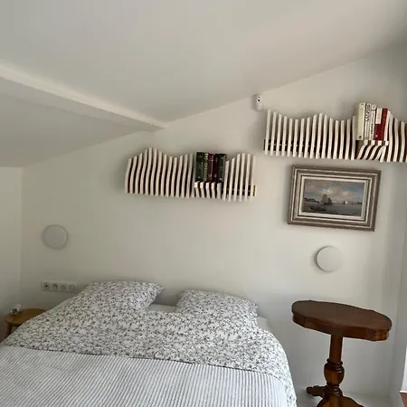 Sunny Apartment Cannes